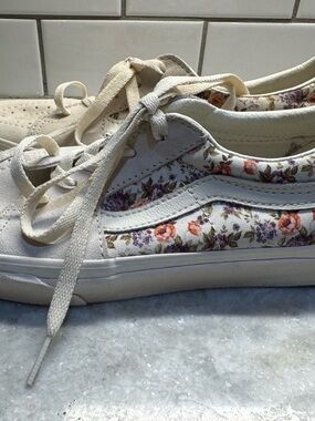 Vans Sk8-Low VTG Floral White Classic Skate Casual Shoe Sneaker Womens Size 8